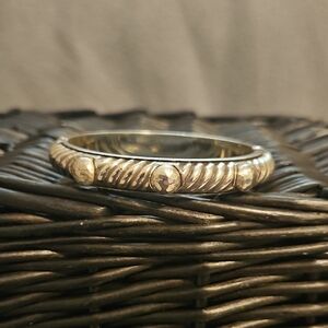 Elegant Silver Women's Bracelet